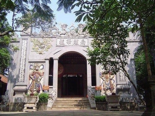 den hung phu tho