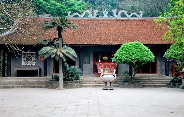 den hung phu tho