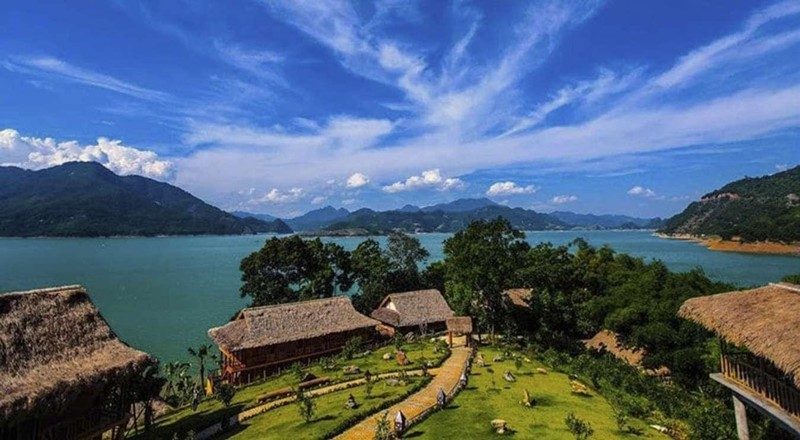 suoi nuoc nong hoa binh