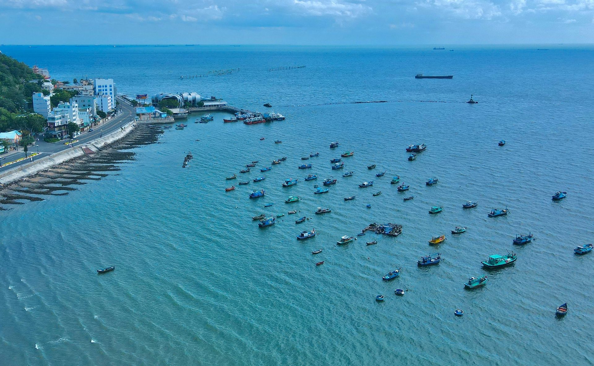 tháng 8 nên đi du lịch ở đâu