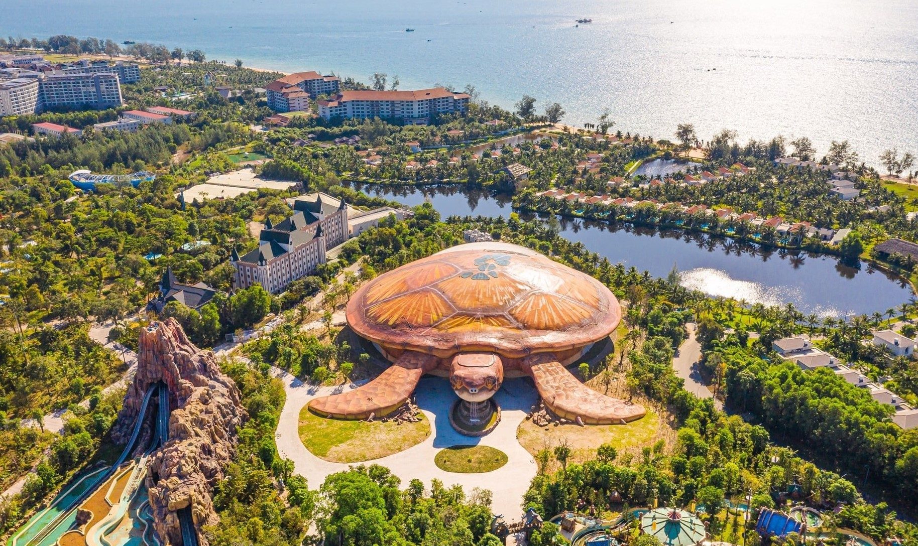 tháng 8 nên đi du lịch ở đâu