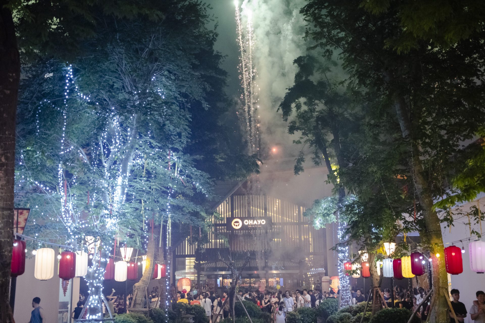 DJ Lê Bảo x Nam Per Bùng nổ DJ Night tại Lynntimes Thanh Thủy