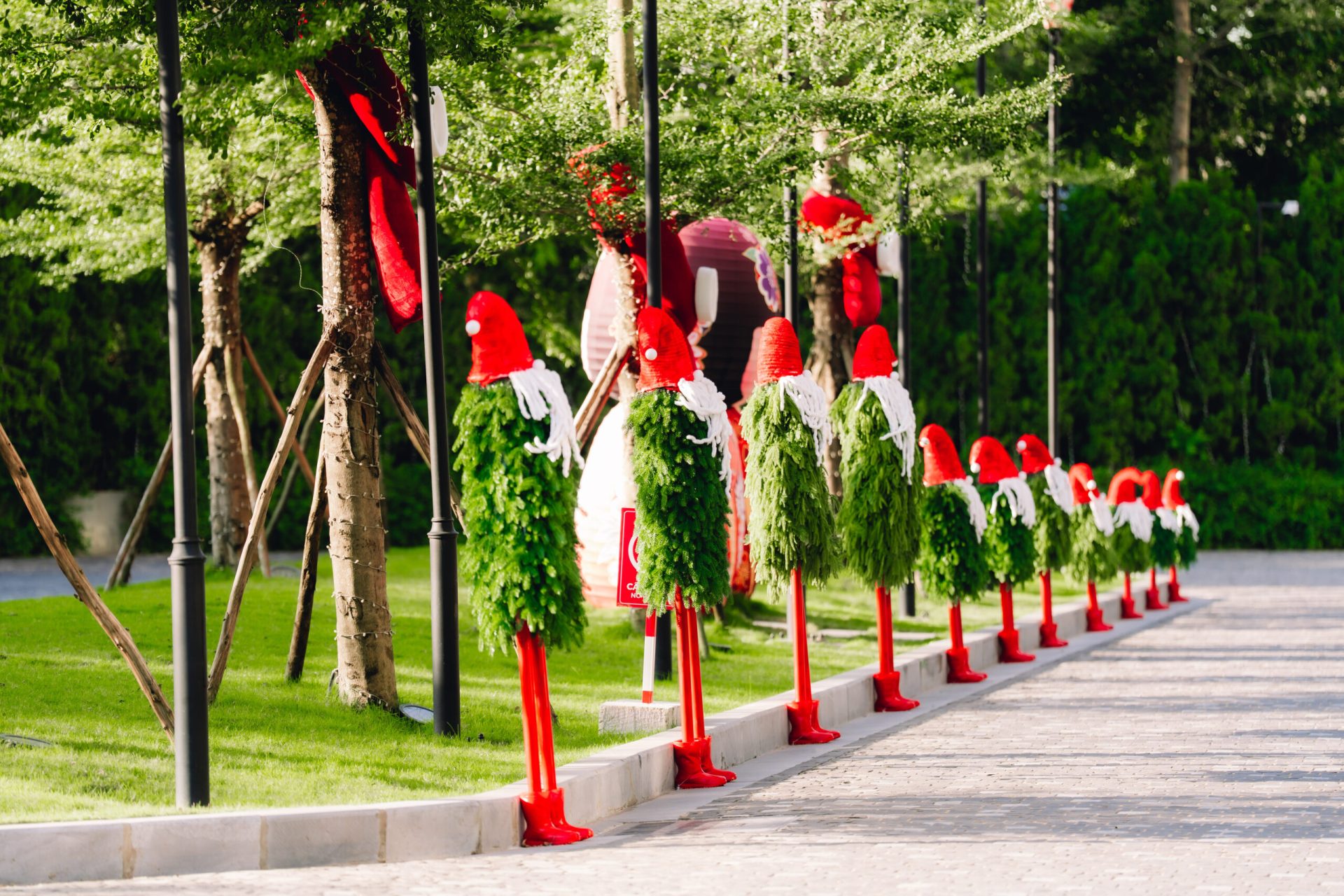 Giáng sinh “Đan Len” độc nhất vô nhị tại Lynntimes Thanh Thủy: Thiên đường sống ảo khiến giới trẻ “đổ xô”