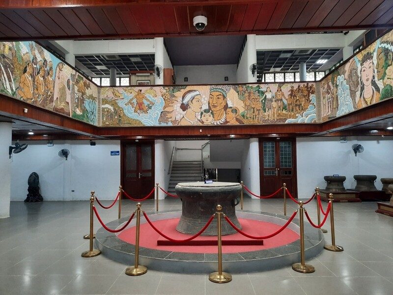 2025-11-bao-tang-hung-vuong-2.jpg