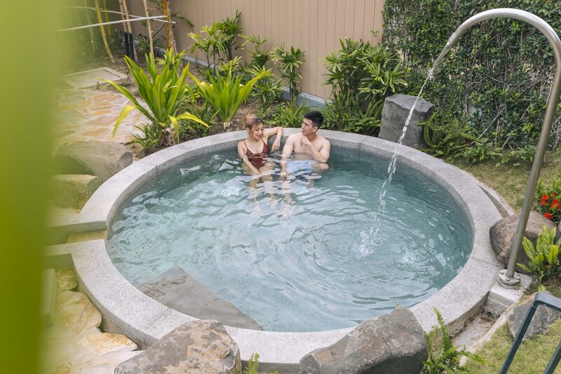 Review trải nghiệm tắm khoáng nóng Km4 Quảng Ninh chi tiết nhất